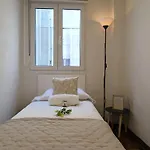 Holiba, Breixo , Piso Retro, Amplio, A Un Minuto De La Playa, Baiona, Galicia バイヨーナ
