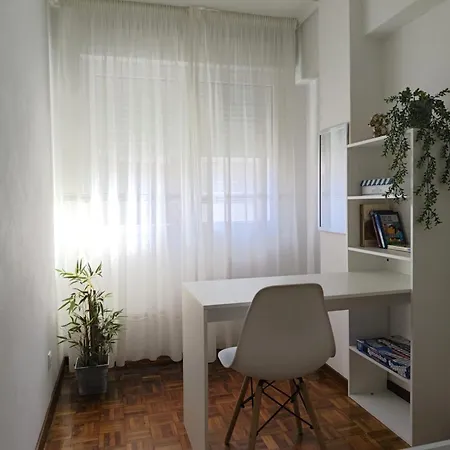 アパート Holiba, Breixo , Piso Retro, Amplio, A Un Minuto De La Playa, Baiona, Galicia バイヨーナ