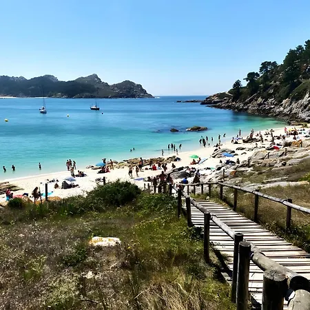 Holiba, Breixo , Piso Retro, Amplio, A Un Minuto De La Playa, Baiona, Galicia *