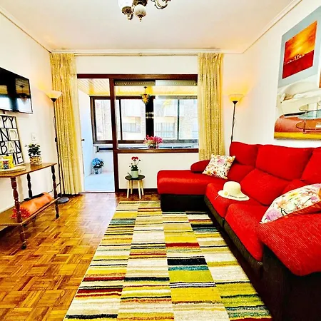 Apartmán Holiba, Breixo , Piso Retro, Amplio, A Un Minuto De La Playa, Baiona, Galicia Baiona